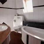 阿斯特洛公寓式酒店 - 尼克特劳忽尔酒店 酒店 4*