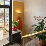 阿斯特洛公寓式酒店 - 尼克特劳忽尔酒店 酒店 4*