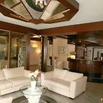 阿斯特洛公寓式酒店 - 尼克特劳忽尔酒店 4* 斯图加特