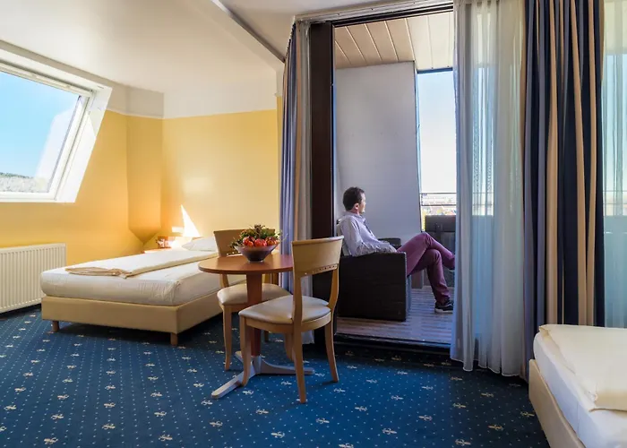 Astro - Nichtraucherhotel Otel