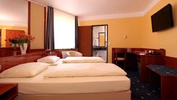 Otel Astro - Nichtraucherhotel 4*