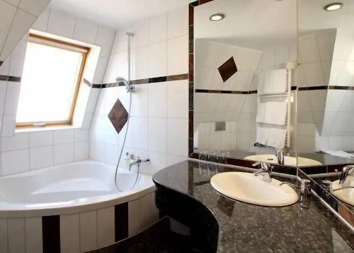 Astro - Nichtraucherhotel Otel