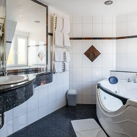 Astro - Nichtraucherhotel