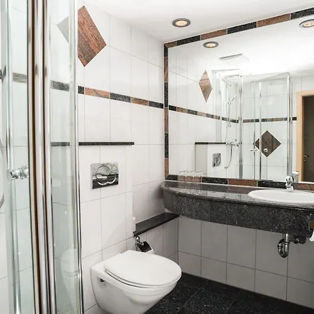 아스트로 - 니흐트라우허호텔 호텔