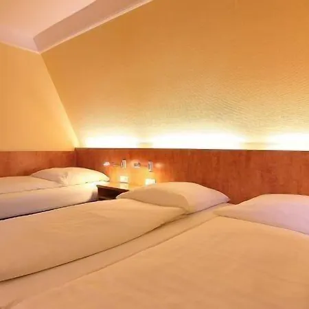Szálloda Astro - Nichtraucherhotel 4*
