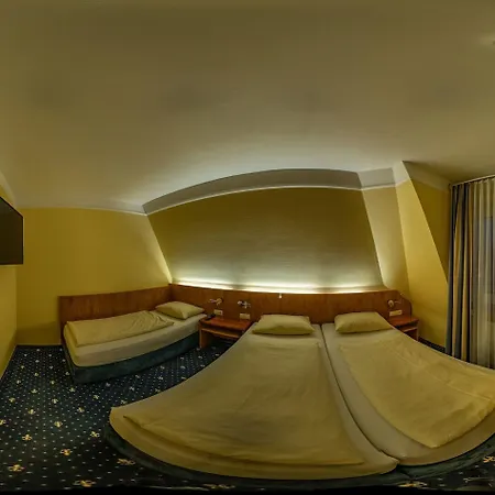 Astro - Nichtraucherhotel 4*