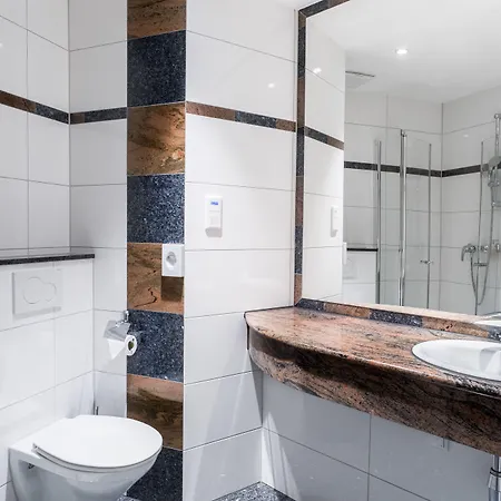 Astro - Nichtraucherhotel שטוטגרט