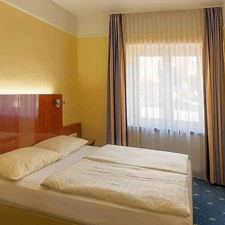 Hotel Astro - Nichtraucherhotel 4*