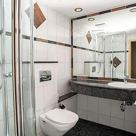Szálloda Astro - Nichtraucherhotel Stuttgart