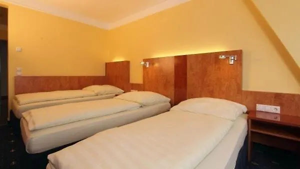 Hotel Astro - Nichtraucherhotel 4*