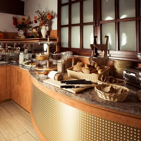 阿斯特洛公寓式酒店 - 尼克特劳忽尔酒店