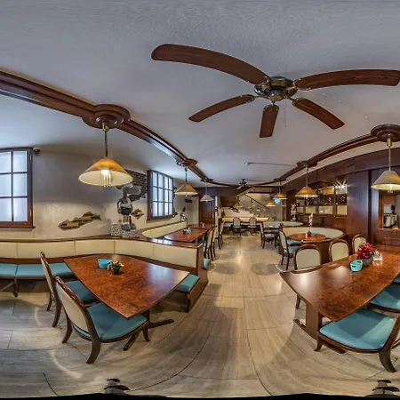 阿斯特洛公寓式酒店 - 尼克特劳忽尔酒店 酒店 斯图加特