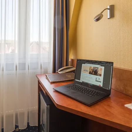 阿斯特洛公寓式酒店 - 尼克特劳忽尔酒店 4* 斯图加特